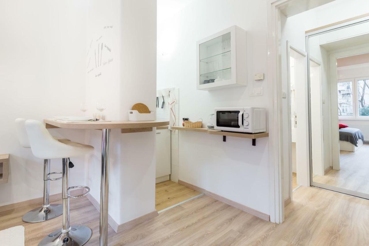 Cosy Romantic Apartment Zagreb Ngoại thất bức ảnh