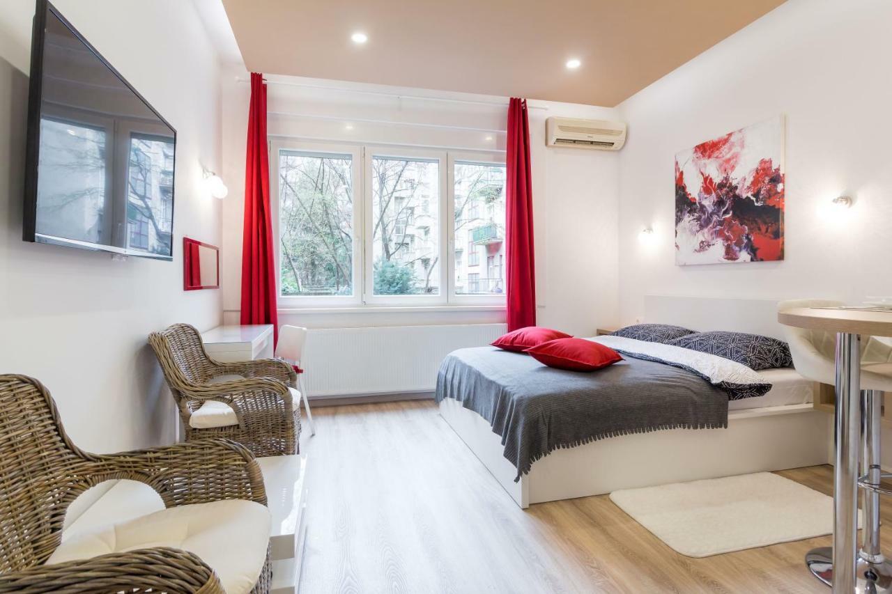 Cosy Romantic Apartment Zagreb Ngoại thất bức ảnh